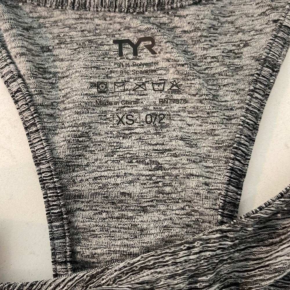 TYR training tank top - Picture 3 of 4
